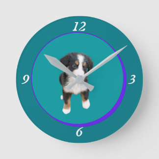 Horloge Ronde Mignonne Petite Petite Épouse.