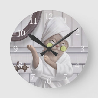 Horloge Ronde Mode Recharge - Miss Meow en peignoir