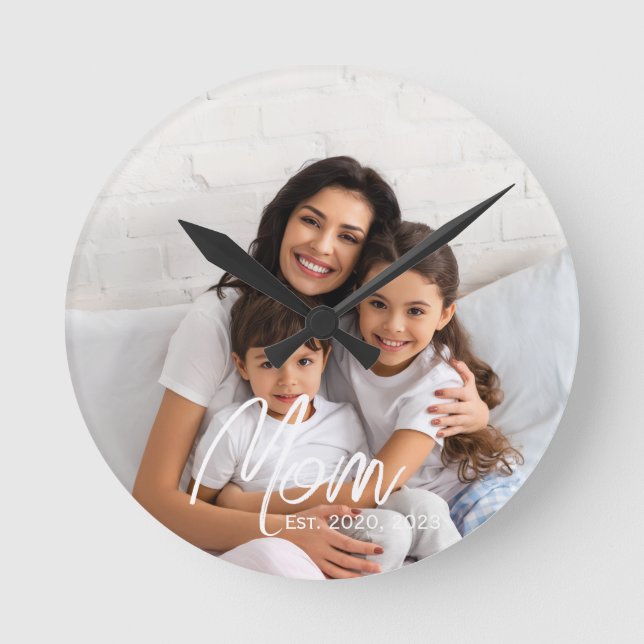 Horloge Ronde Mom Established Modern White Script Photo  (Recto)