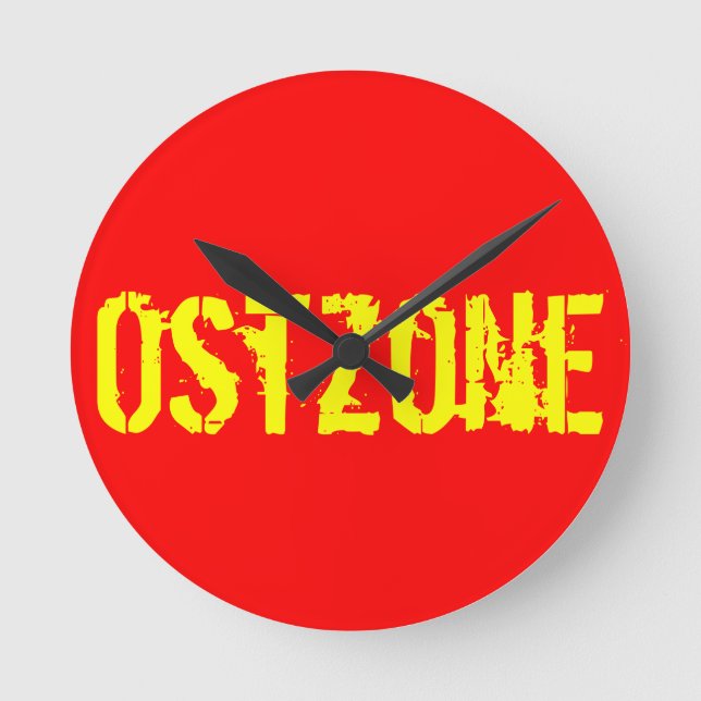 Horloge Ronde Montre de la RDA (Recto)