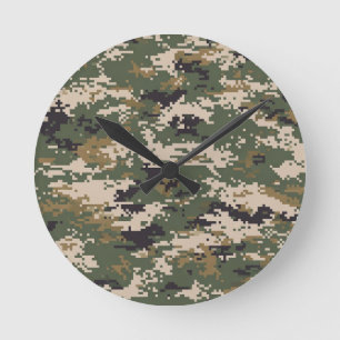 Horloge Ronde Motif de camouflage numérique vert