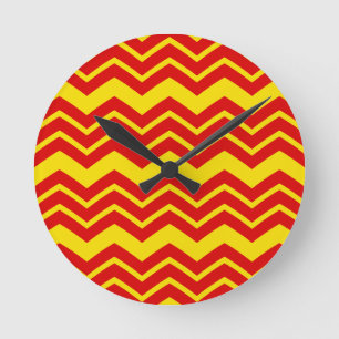 Horloge Ronde Motif de chevron rouge et jaune