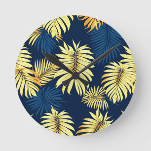 Horloge Ronde Motif feuille de palmier en or de luxe sur fond ma