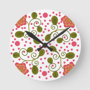 Horloge Ronde Motif floral et à pois rose fantaisie personnalisé