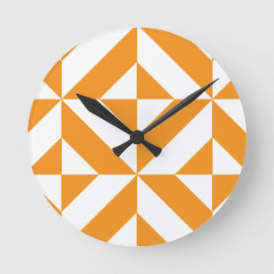Horloge Ronde Motif géométrique orange brûlé de cube en Deco