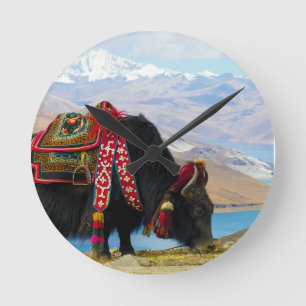 Horloge Ronde Mutus de Bos de grunniens de Bos de yaks au lac