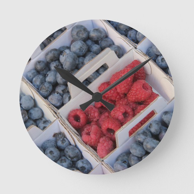 Horloge Ronde myrtilles et framboises (Recto)