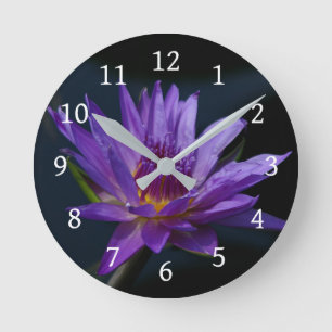 Horloge Ronde Nénuphar de Lotus pourpre