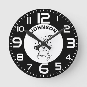 Horloge Ronde Nom de famille Black White Heart
