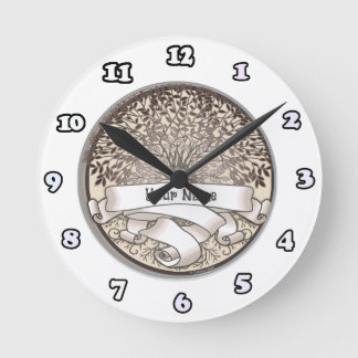 Horloge Ronde Nom de famille de Crimson