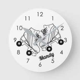 Horloge Ronde Nom personnalisé du dessin de patins à rouleaux mi