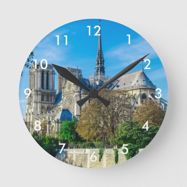 Horloge Ronde Notre Dame de Paris en France (Recto)
