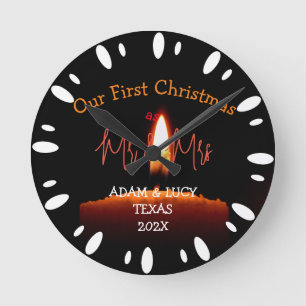 Horloge Ronde Notre première bougie de Noël Mr et Mrs.