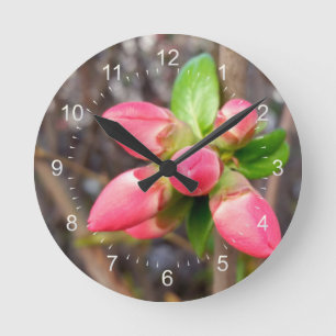 Horloge Ronde nouveaux bourgeons rouges