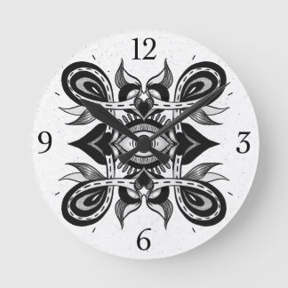 Horloge Ronde Oeil ornemental - Style de tatouage botanique Weir