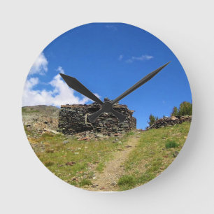 Horloge Ronde Old Stone Cabin at Gaylor Lakes, Tioga Pass, CA