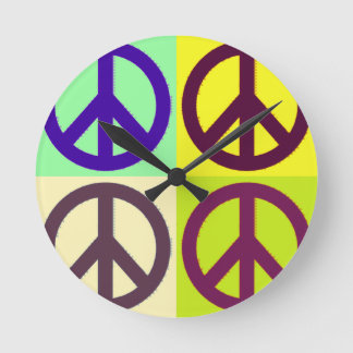 Horloge Ronde Panneau de Paix Pop Art