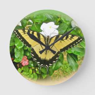 Horloge Ronde Papillon à queue noire - Fleurs