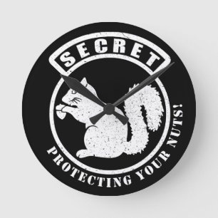 Horloge Ronde Patch d'écureuil secret pour protéger vos noix