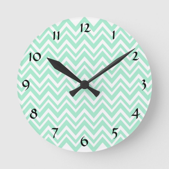 Horloge Ronde Pattern de Light Mint Green and White Zigzag (Recto)