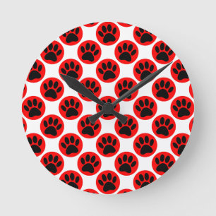 Horloge Ronde Pattes de chien noires à pois rouges