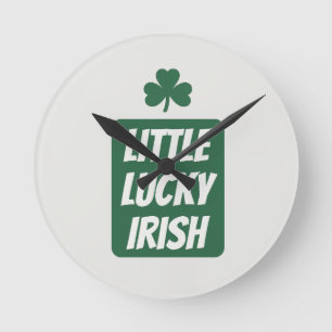 Horloge Ronde Petite Famille Irlandaise Chanceuse Jour de la Sai
