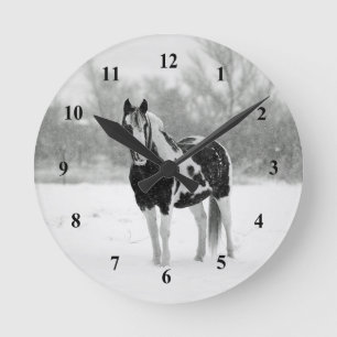 Horloge Ronde Photo Cheval noir et blanc Neige