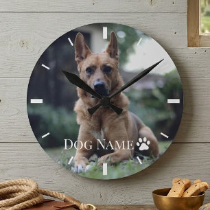 Horloge Ronde Photo de chien ou chiot personnalisé Nom Patte Vin