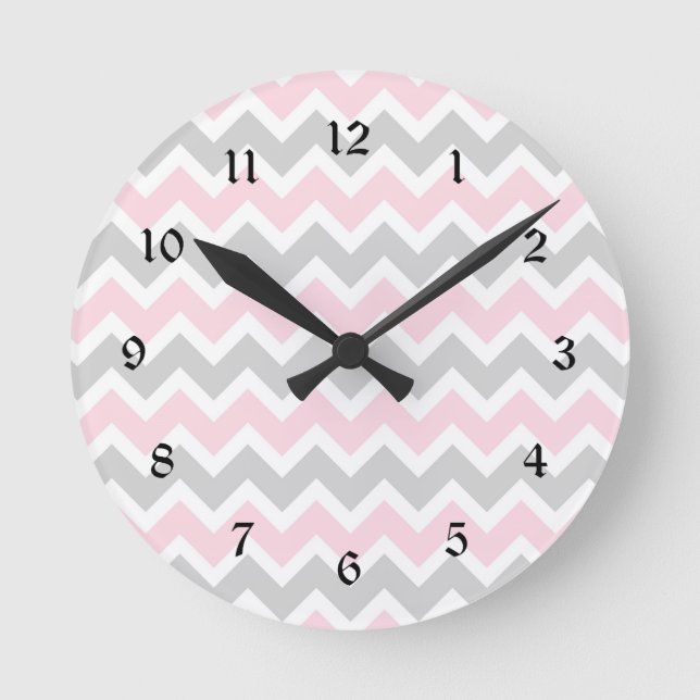 Horloge Ronde Pink and grey chevron baby girl nursery clock (Recto)