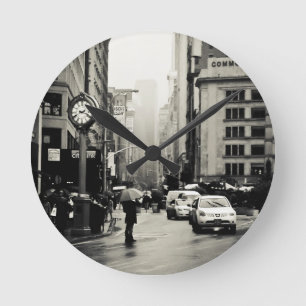 Horloge Ronde Pluie à New York City - style vintage