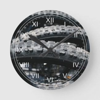 Horloge Ronde Pneumatiques pour VTT