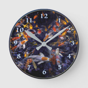 HORLOGE RONDE POISSON KOI DÉBORDEMENT TOUTE LA JOURNÉE