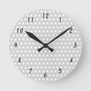 Horloge Ronde Polka Dot Motif blanc et gris pâle avec des chiff