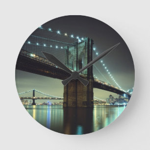 Horloge Ronde Pont de Brooklyn au pont de Manhattan de nuit