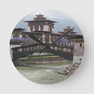 Horloge Ronde Pont en porte-à-faux près du palais Punakha Dzong