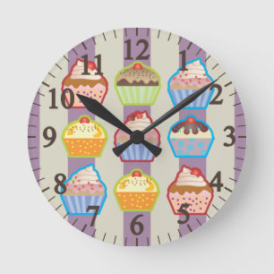 Horloge Ronde Rayures de pourpre de petits gâteaux de Lotsa