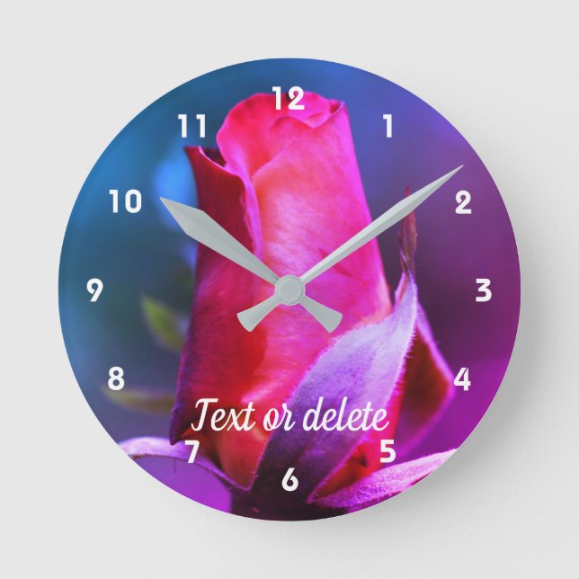Horloge Ronde Red Rosebud Close Up Abstract Colors (Recto)