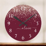 Horloge Ronde Rose Bourgogne Gold Blush Pink Parties scintillant<br><div class="desc">Burgundy and rose Gold Blush Pink Sparkle Glitter Brushed Script Monogram Nom Clock. This makes the perfect sweet 16 birthday,  wedding,  bridal shower,  anniversary,  baby shower or bachelorette party gift for someone that loves glam luxury and chic styles.</div>