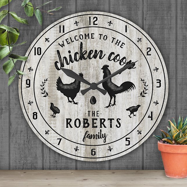 Horloge Ronde Rustique Agritourisme Bois Poulet Coop Nom personn (Créateur téléchargé)
