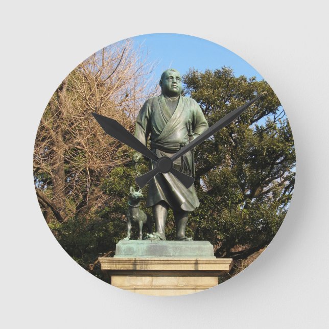 Horloge Ronde Saigo Takamori (Le Dernier Samurai) & Statue du Ch (Recto)