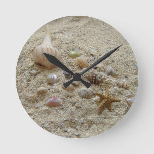 Horloge Ronde Seashell à Beach Sand