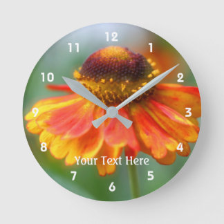 Horloge Ronde Soft Orange And Yellow Zinnia Flower Nature