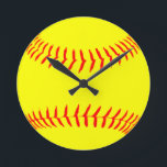Horloge Ronde Softball de Customized<br><div class="desc">Conception de Customized Softball.t-shirts and toxits can be customized by adding text to the design or worn as shown</div>