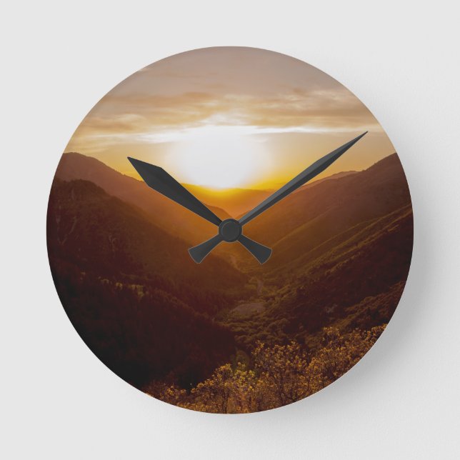 Horloge Ronde Sunset Over Mountains (Recto)