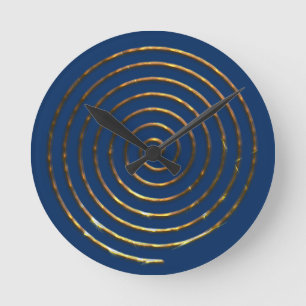 Horloge Ronde Symbole celtique spirale or métallique