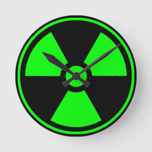 Horloge Ronde Symbole de rayonnement radioactif nucléaire en ver