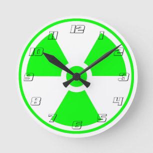 Horloge Ronde Symbole de rayonnement radioactif nucléaire en ver
