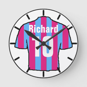 Horloge Ronde T-shirt fan de football.
