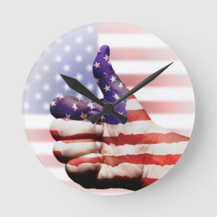 Horloge Ronde Thumbs up !