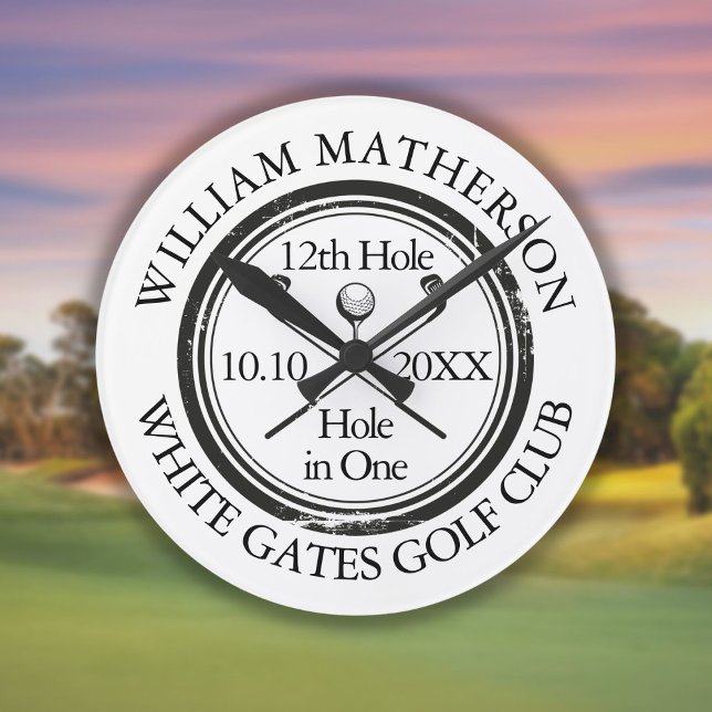Horloge Ronde Trou de golf personnalisé en un classique  (Personalized Golf Hole in One Classic Round Clock)